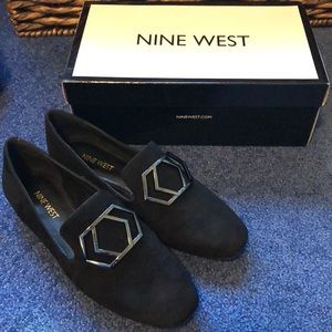 NEVER WORN Nine West suede loafers